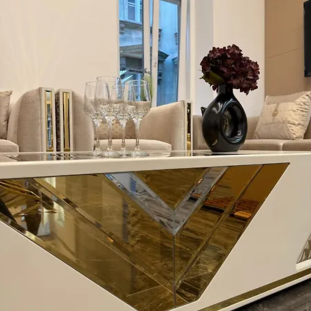 Apartment Luxury Gold Budapest