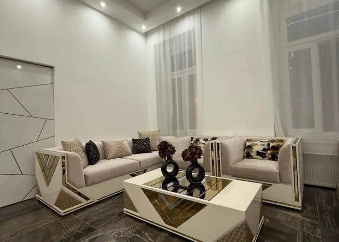 Luxury Gold Lejlighed