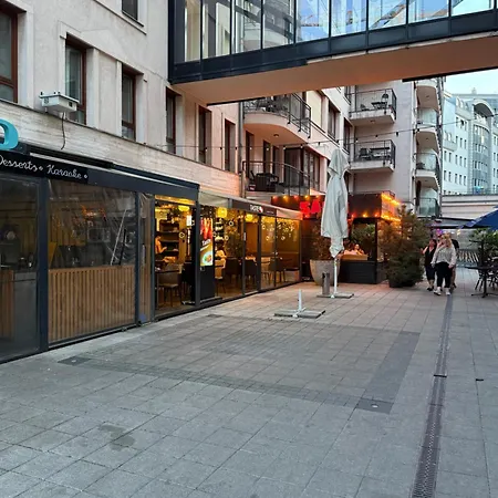 Luxury Gold * Budapest