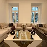 Apartment Luxury Gold Budapest